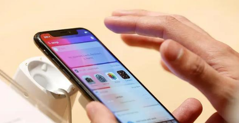 荔波苹果手机维修分享点击iPhone 屏幕没有响应怎么办 